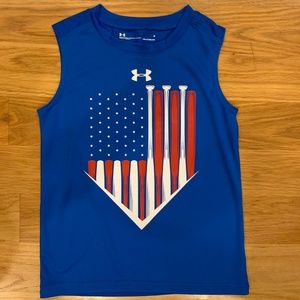 Under Armour size 5 athletic baseball shirt
